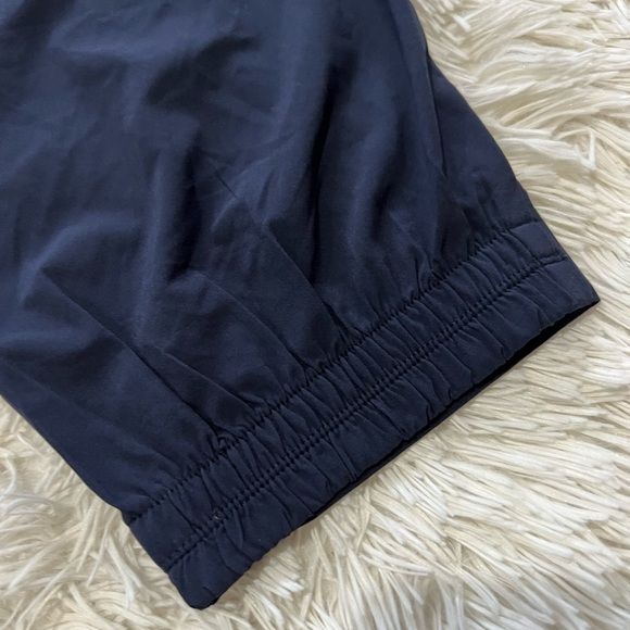Athleta Venture Pants - Size 18 - NWT - navy - Picture 7 of 9